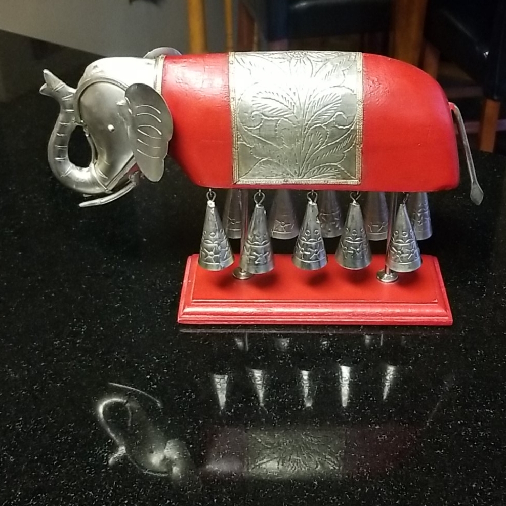 Elephant Decor - Picture 2 of 16